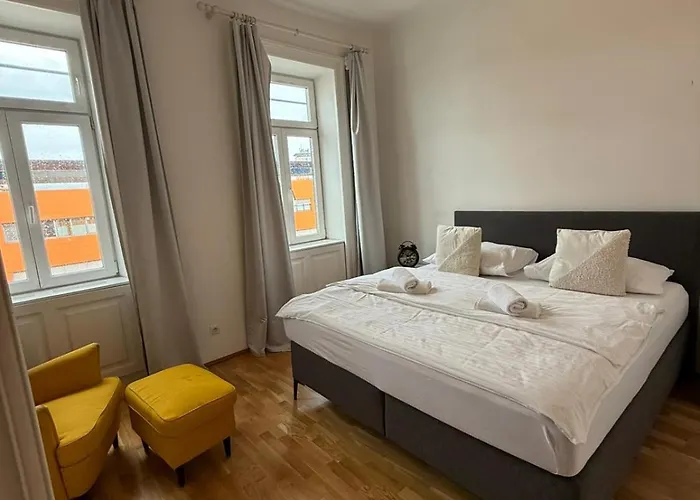 Md 7th District Apartment